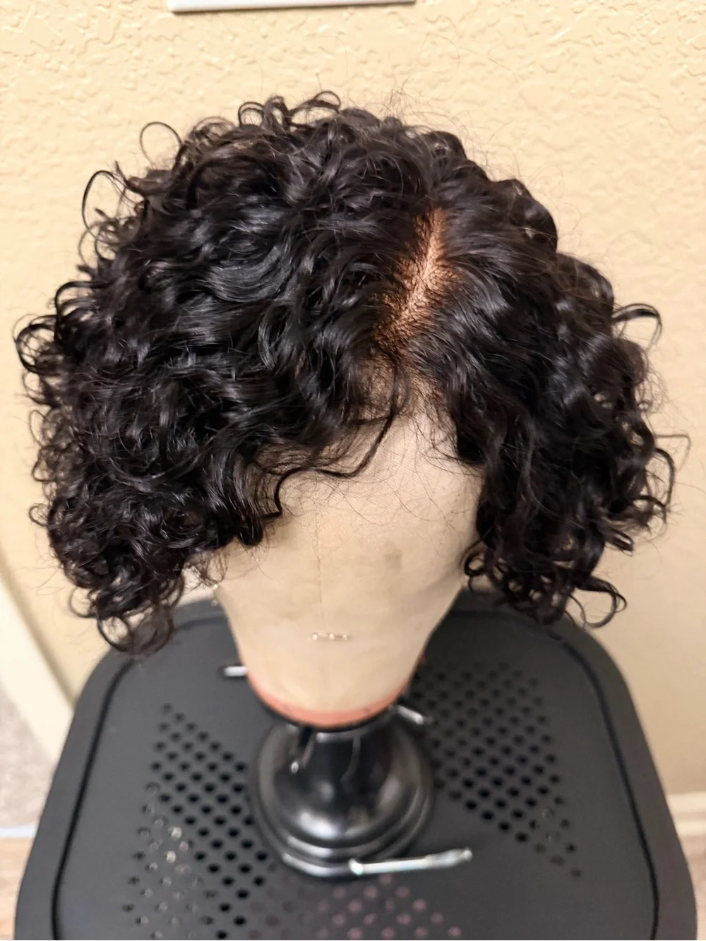 Human Hair Wet and Wavy Wig - Picture 4 of 16